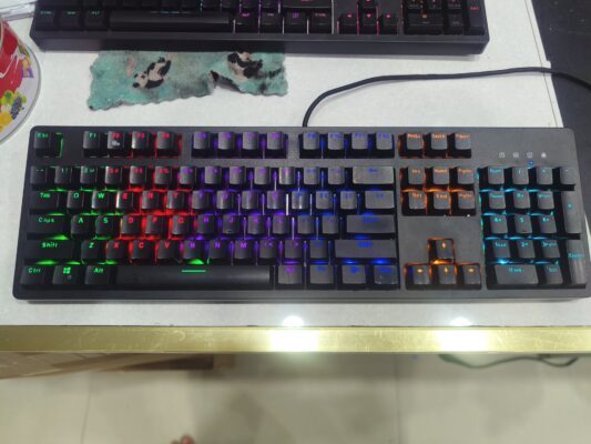 ban phim co edra
