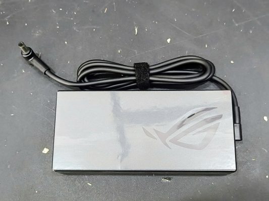 sac laptop asus 180w tai nha trang